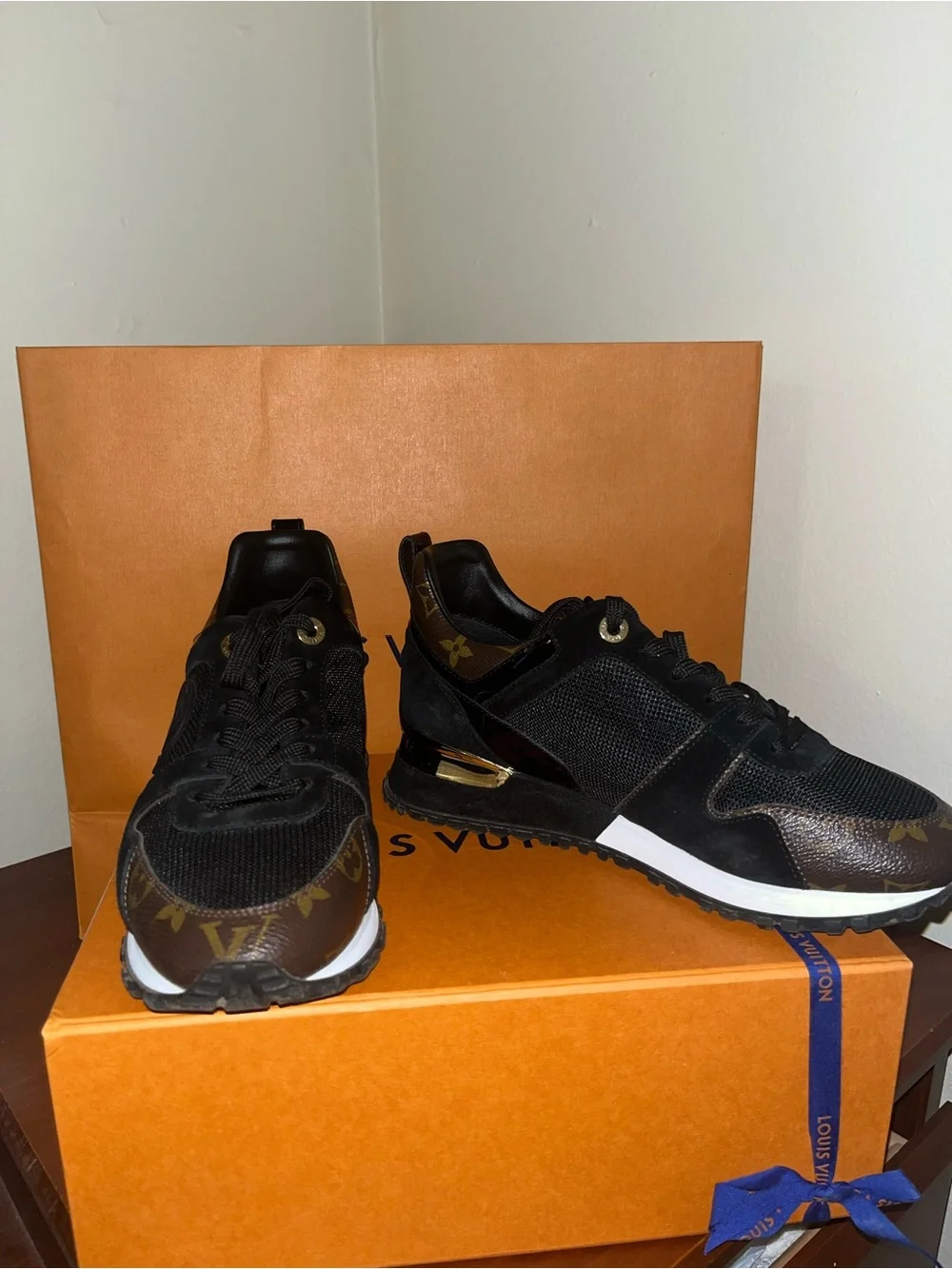 Louis Vuitton Black & Brown Monogram Low-Top Sneakers